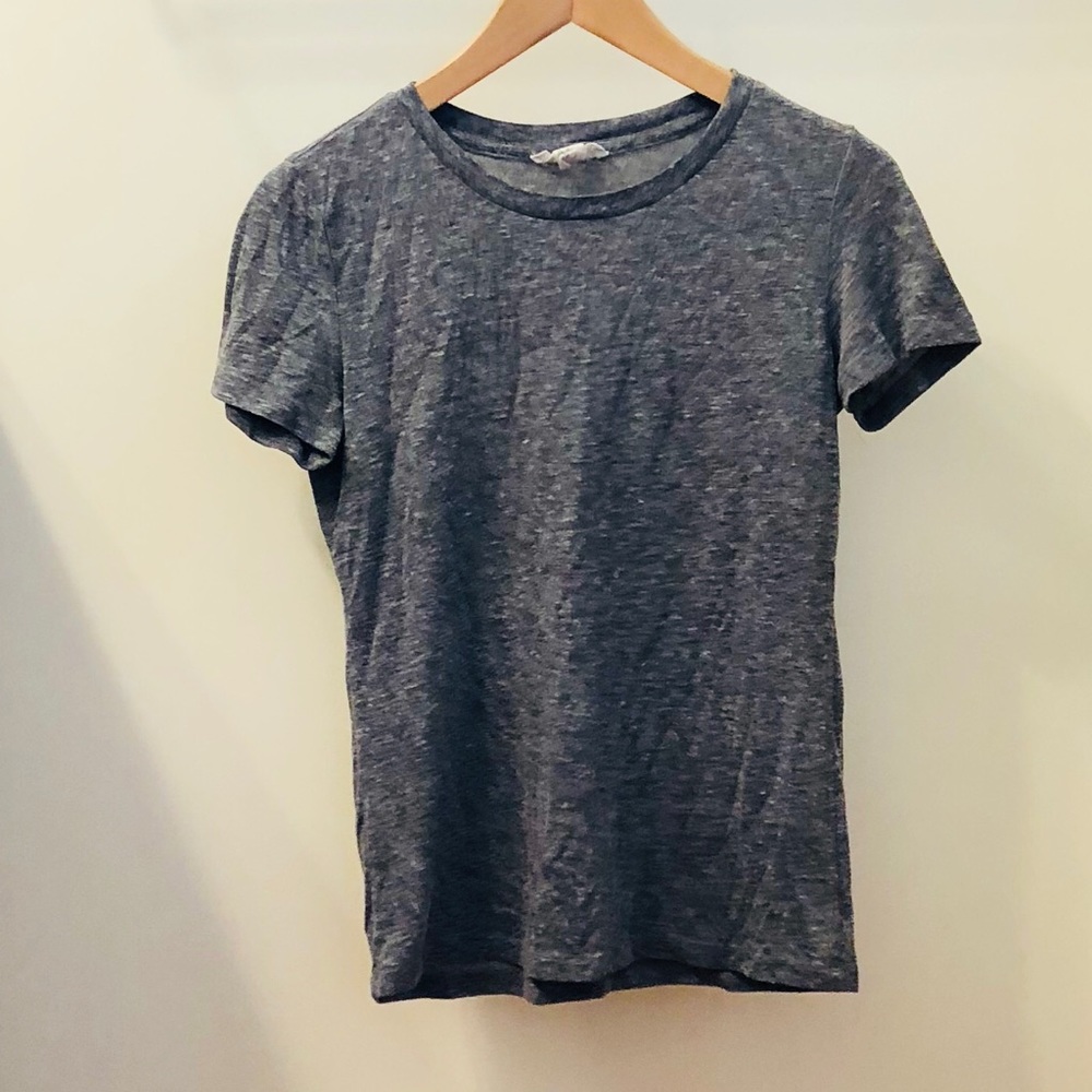 gray forever 21 t shirt